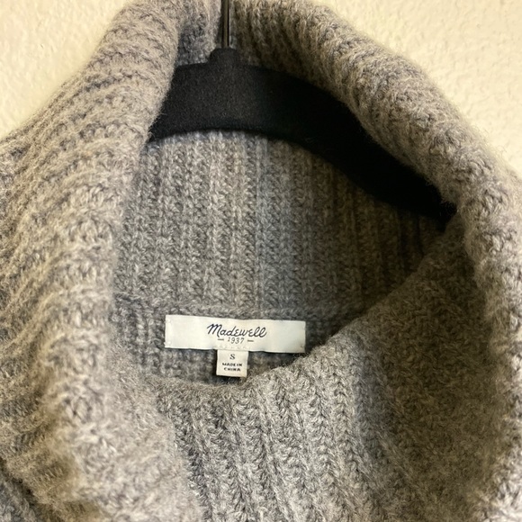 Madewell Gray Turtleneck Sleeveless Sweater - Picture 4 of 5